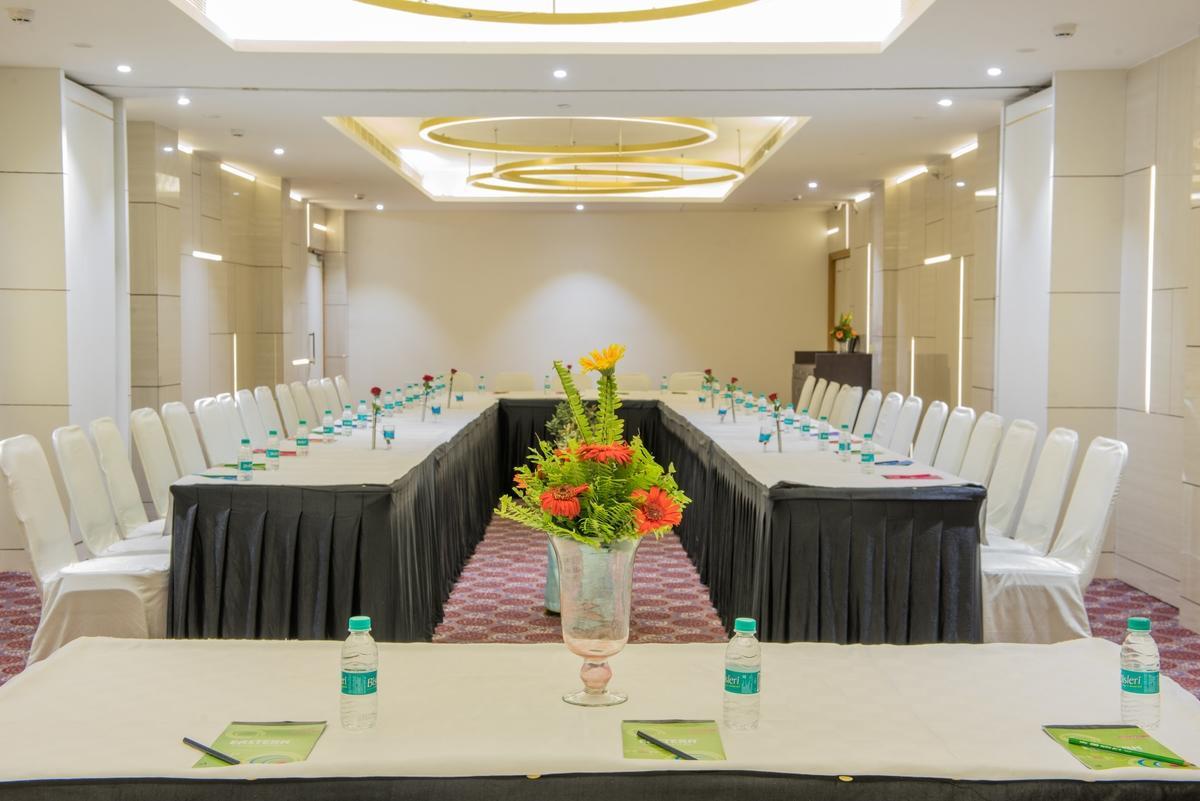 Phagwāra The Imperial Poonam Hotel מראה חיצוני תמונה