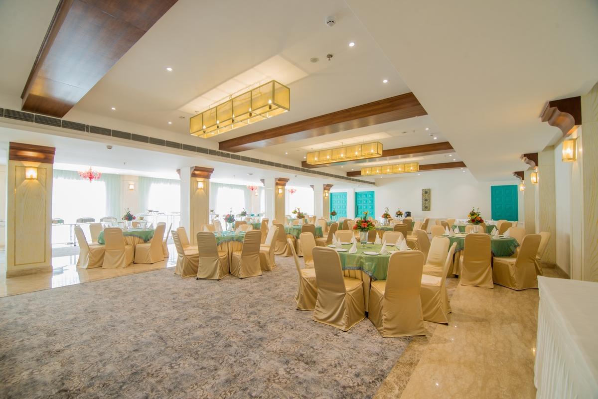 Phagwāra The Imperial Poonam Hotel מראה חיצוני תמונה